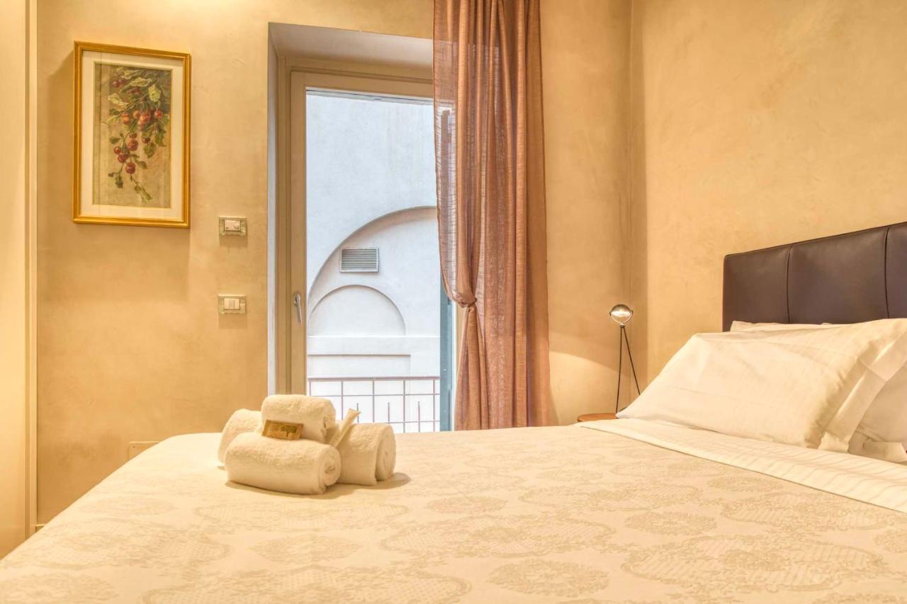 Apartmentsarena - Suite Mercatorum - Piazza Erbe Βερόνα Εξωτερικό φωτογραφία